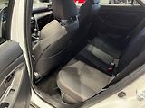 Toyota Yaris Cross 1.5 Hybrid 130k GR Sport Tech - náhled 8