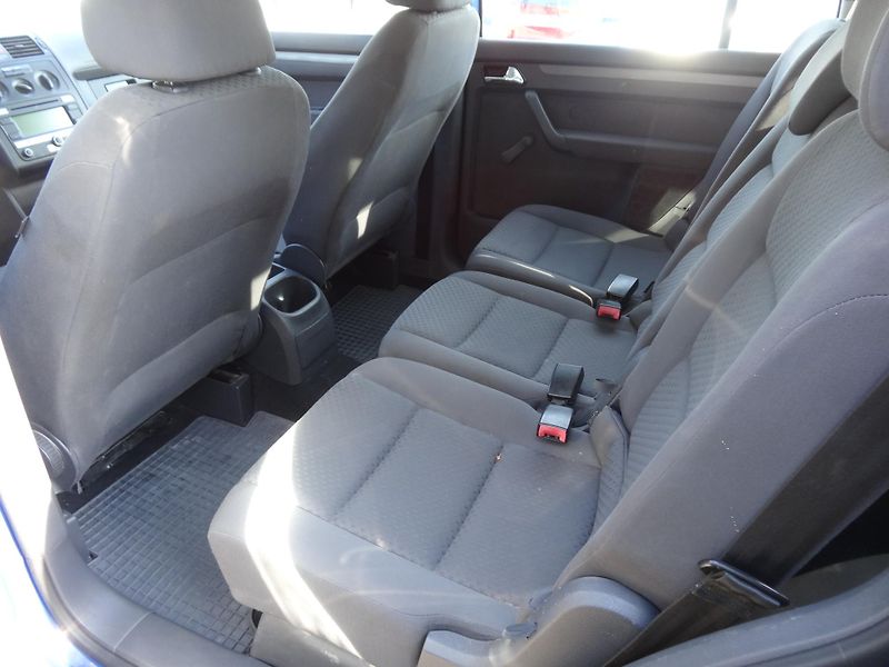 Volkswagen Touran 1.9 TDi Taž.zař. Plná nádrž - fotka 6 z 8