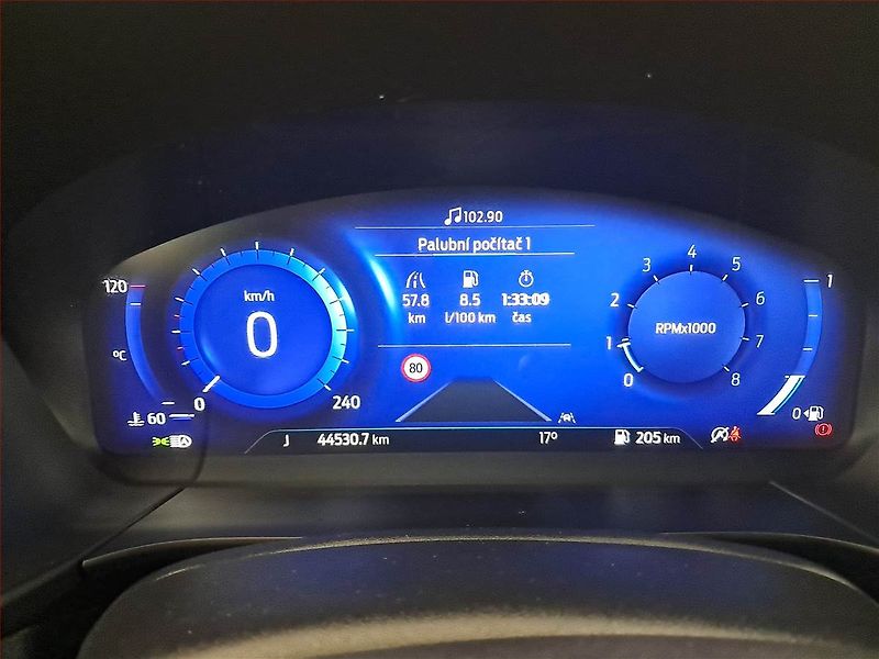 Ford Kuga (2023) ST-Line X 1.5 EcoBoost - fotka 11 z 23