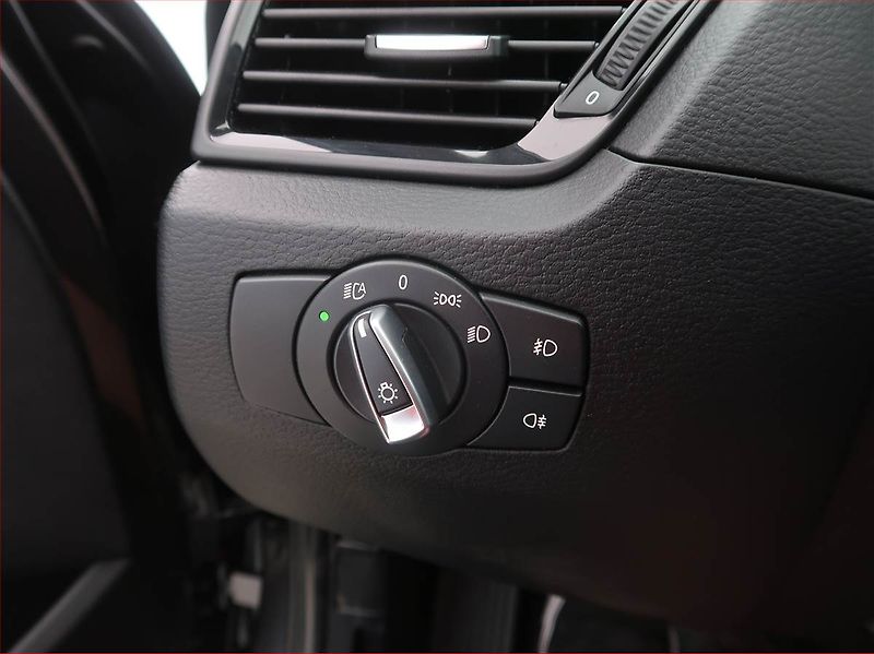 BMW X1 (2015) xDrive20d, 4X4, Automat, Kůže - fotka 16 z 16
