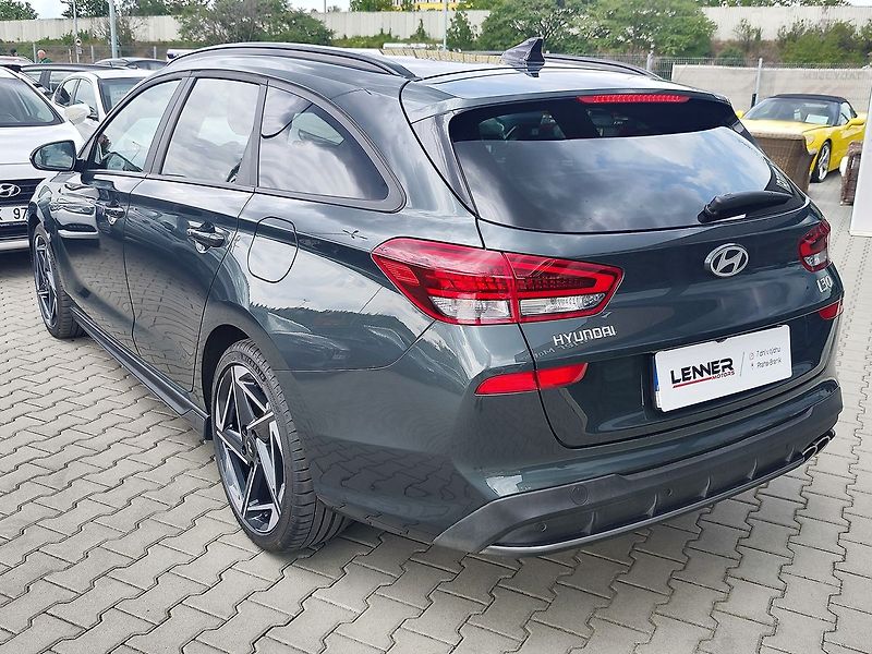 Hyundai i30 1.5 T-GDI/103kW N-Line DCT - fotka 7 z 36