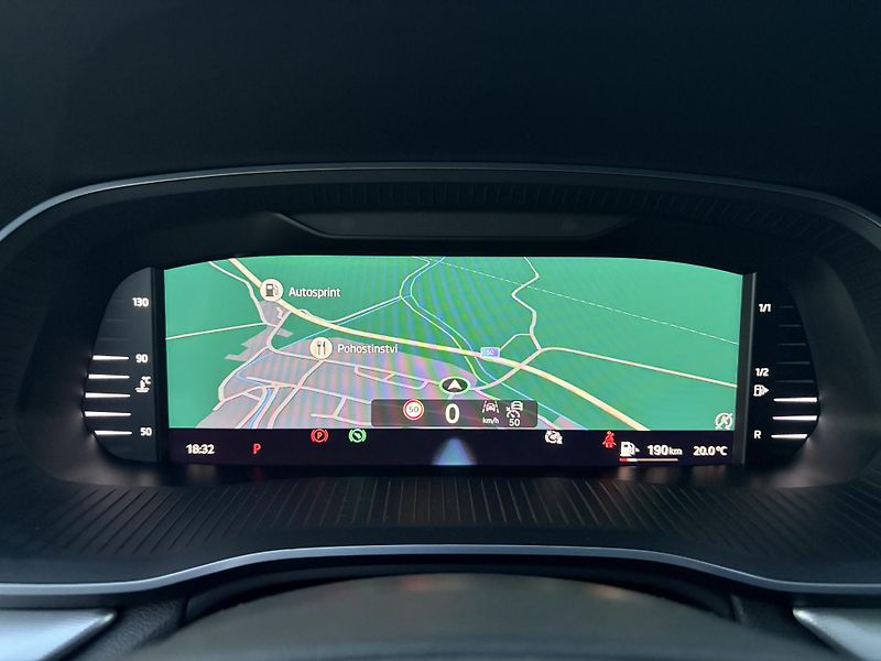 Škoda Octavia 2.0TDI 110KW DSG LED VIRTUAL - fotka 20 z 53