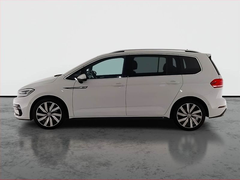 Volkswagen Touran (2017) R-Line 2.0 TDI, Automat - fotka 3 z 24