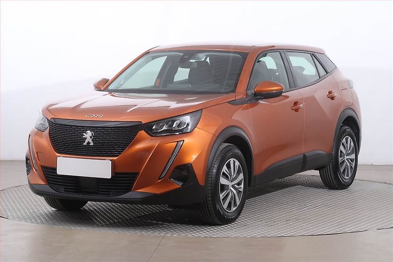 Peugeot 2008 (2020) 1.2 PureTech, Serv.kniha - fotka 2 z 21