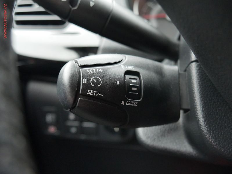 Peugeot 301 (2016) 1.6 HDi, ČR, Active, park - fotka 12 z 17