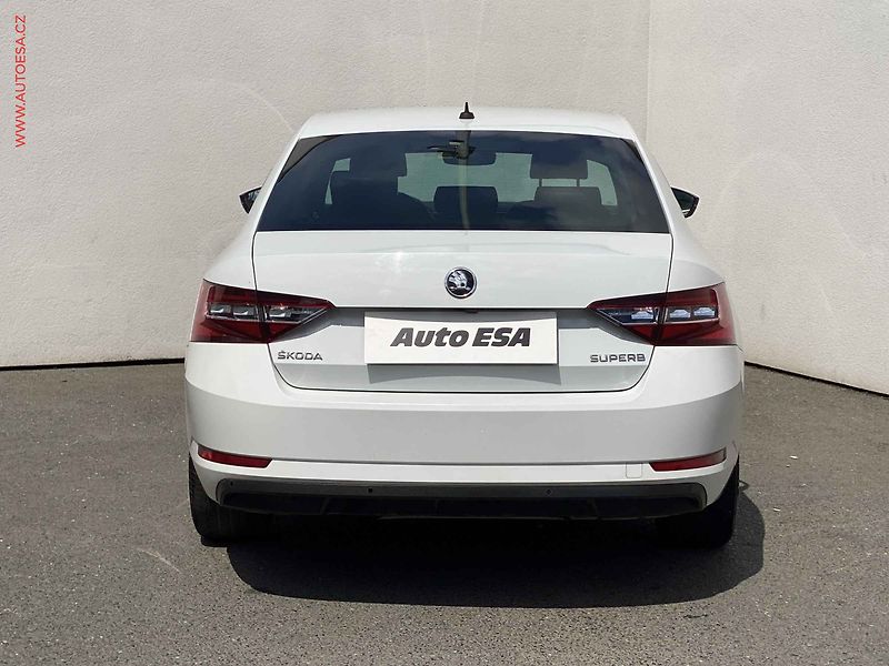 Škoda Superb (2019) 2.0 TDi, 2.maj,ČR, DSG - fotka 5 z 19