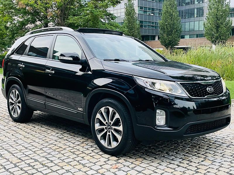 Kia Sorento 2.2D 4x4 AUT PANORAMA VÝHŘEV  - fotka 7 z 51
