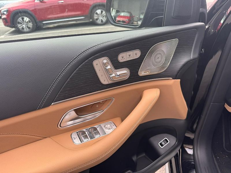 Mercedes-Benz GLE (2025) 350 de 4MATIC - fotka 9 z 23