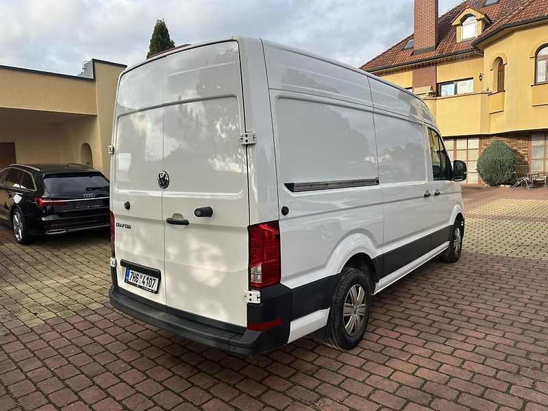 Volkswagen Crafter 2,0TDi, 103Kw, LED SVĚTLOMETY - fotka 4 z 21