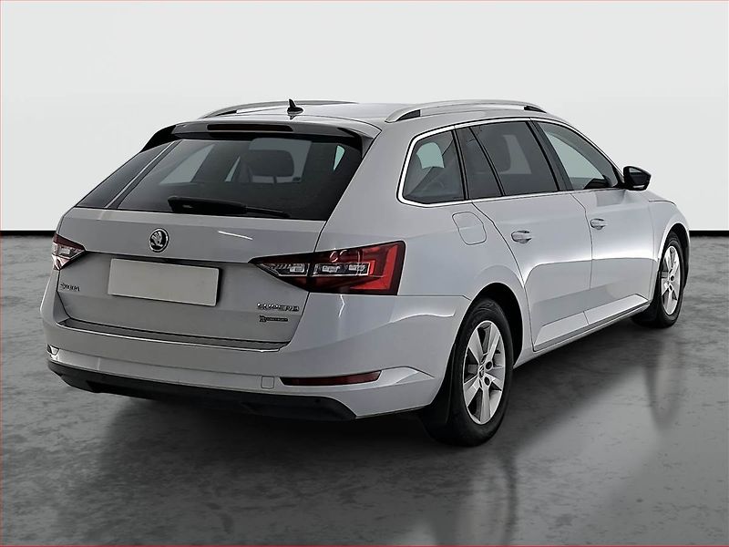 Škoda Superb (2018) Style 2.0 TDI, Kůže, Navi - fotka 5 z 20