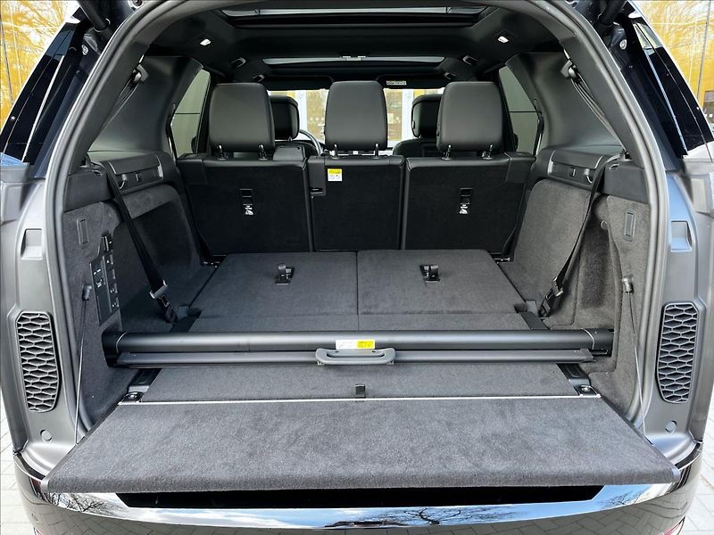 Land Rover Discovery (2026) 3,0 Dynamic HSE D350 AWD - fotka 25 z 25