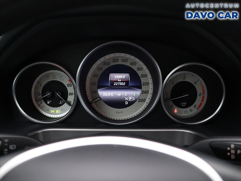 Mercedes-Benz Třídy E 3,0 350 BlueTEC 185kW Avantgar - fotka 16 z 30