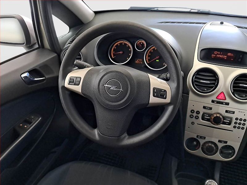 Opel Corsa (2008) 1.2, po STK, Klima, rezervace - fotka 14 z 14