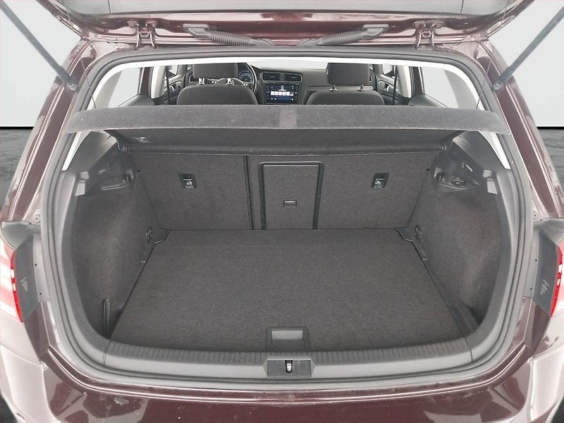Volkswagen Golf (2018) Comfortline 1.0 TSI, Tempomat - fotka 14 z 19