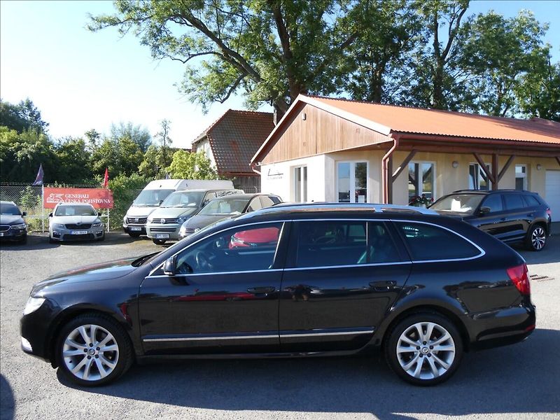 Škoda Superb 2,0 TDi 125kW ELEGANCE,závěs - fotka 5 z 47