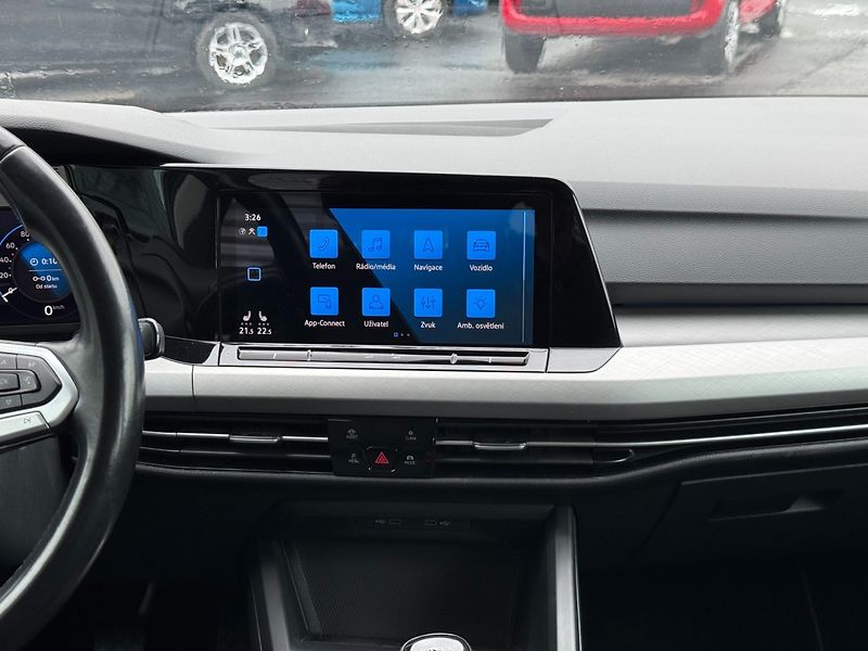 Volkswagen Golf (2020) Edition 1.5 TSI 96kW - fotka 20 z 31
