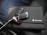 Škoda Superb (2017) 2.0 TDi, ČR, Style, DSG - náhled 23