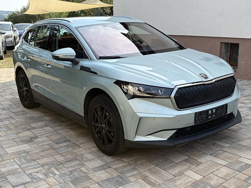 Škoda Enyaq (2022) 80, SOH 93%,TČ, 2 x kola - fotka 5 z 17