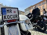 Motorkáři v Olomouci zahájili novou sezonu. Na Horní náměstí, odkud vyrazili směr Šternberk, se jich před nedělním polednem sjely stovky, 26. května 2024