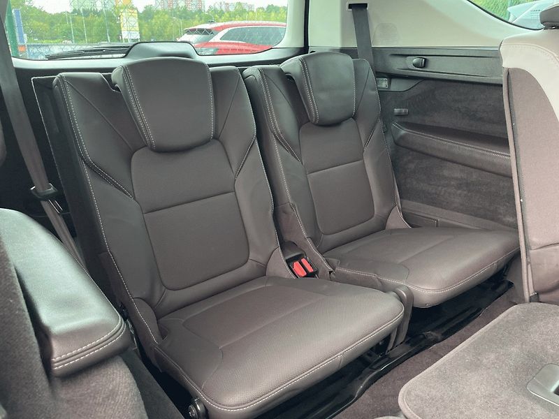 Renault Espace (2016) 1.6 dCi,118kW,Initiale Paris - fotka 13 z 49