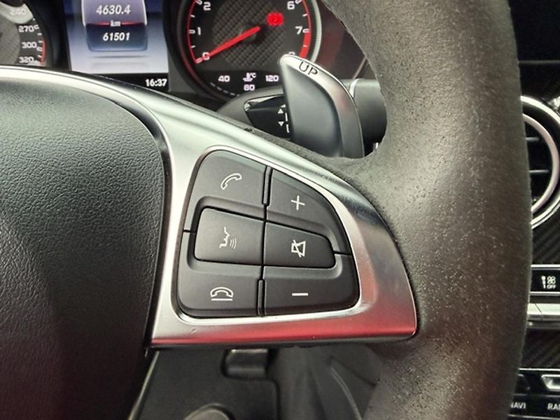 Mercedes-Benz GLC AMG GLC 63S 4MATIC+ V8 BITURBO - fotka 23 z 46