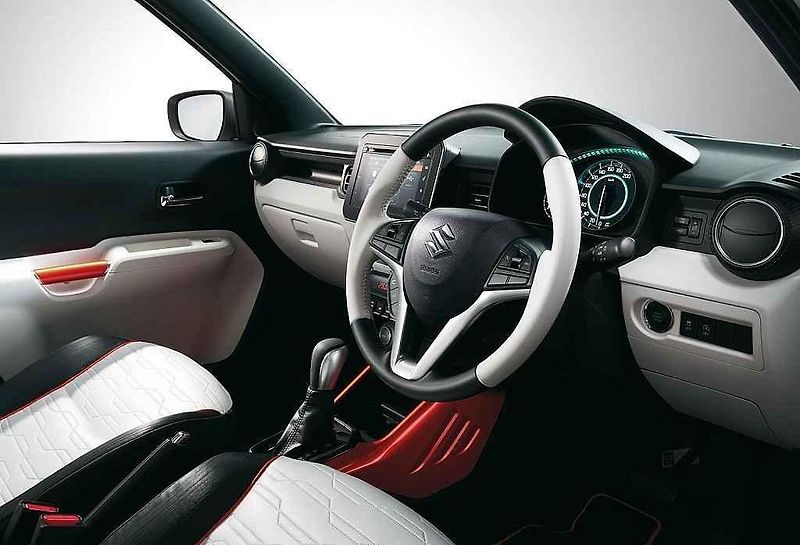 Suzuki Ignis.