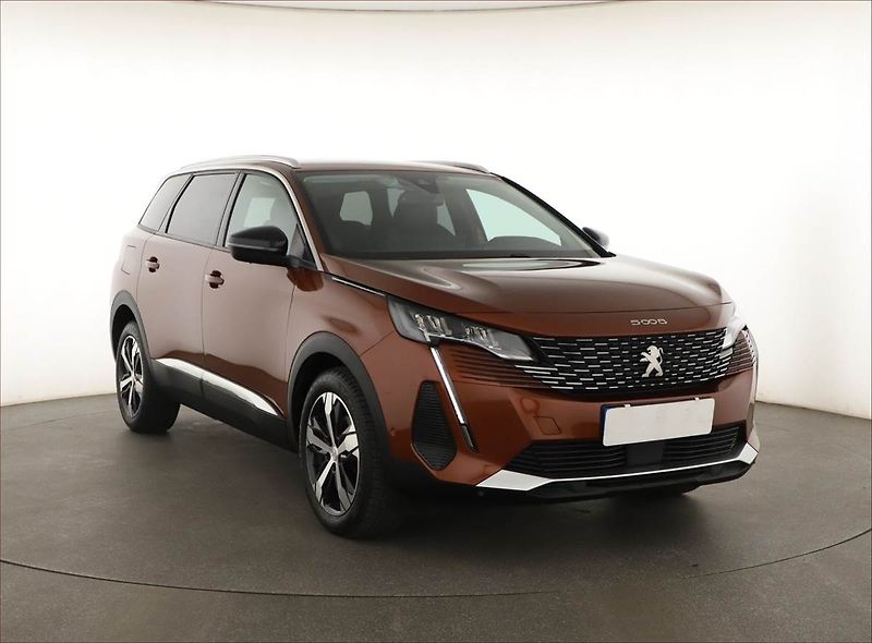 Peugeot 5008 (2022) Allure 1.5 BlueHDi - fotografie inzerátu