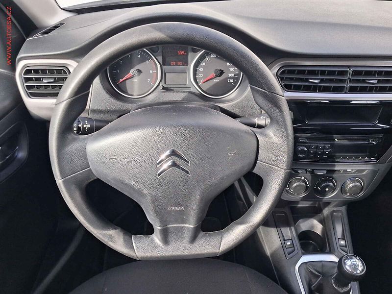 Citroën C-Elysée (2016) 1.6 i, ČR, Exclusive, TZ - fotka 11 z 13