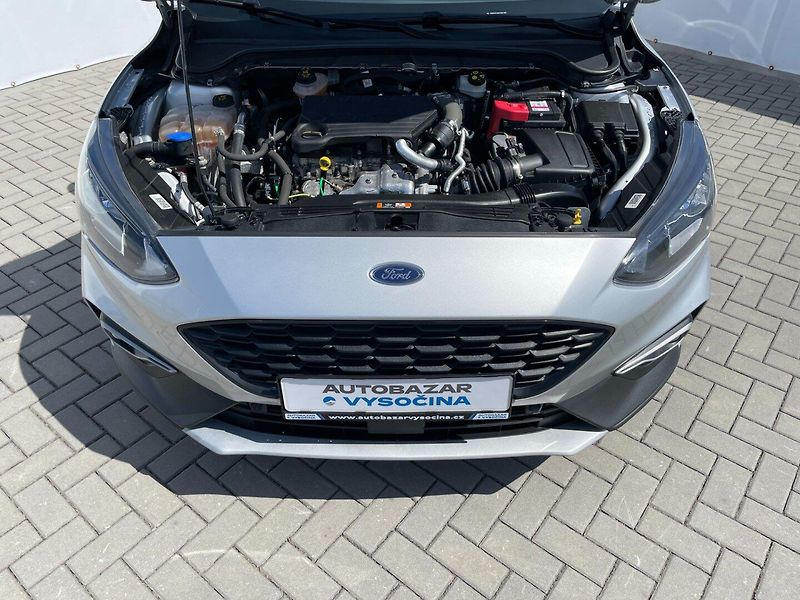 Ford Focus (2022) Active Com. 1.5TDCi! Tažné! - fotka 11 z 39