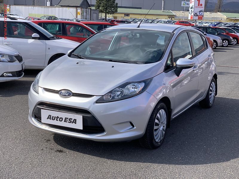 Ford Fiesta (2012) 1.4TDCi, AC - fotka 3 z 20
