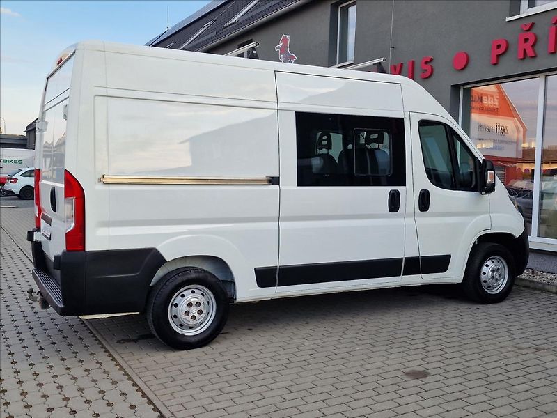 Citroën Jumper 2.2HDI L2H2 6-míst,ČR,1.Maj. - fotka 11 z 45