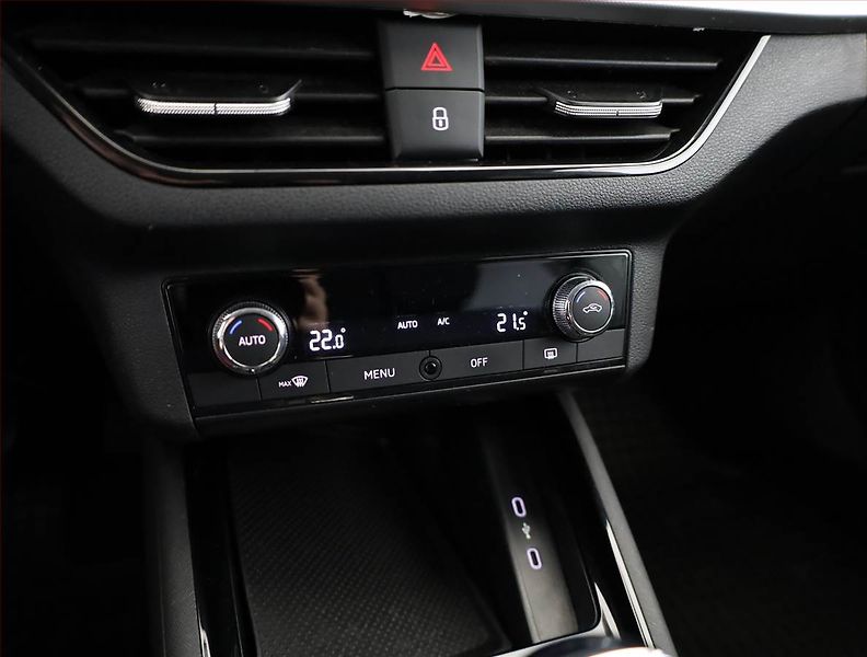 Škoda Scala (2021) Style 1.6 TDI, Automat, Navi - fotka 10 z 21