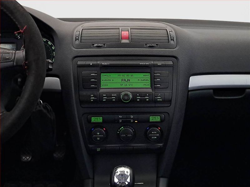 Škoda Octavia (2007) 1.9 TDI, po STK, Tažné - fotka 12 z 20