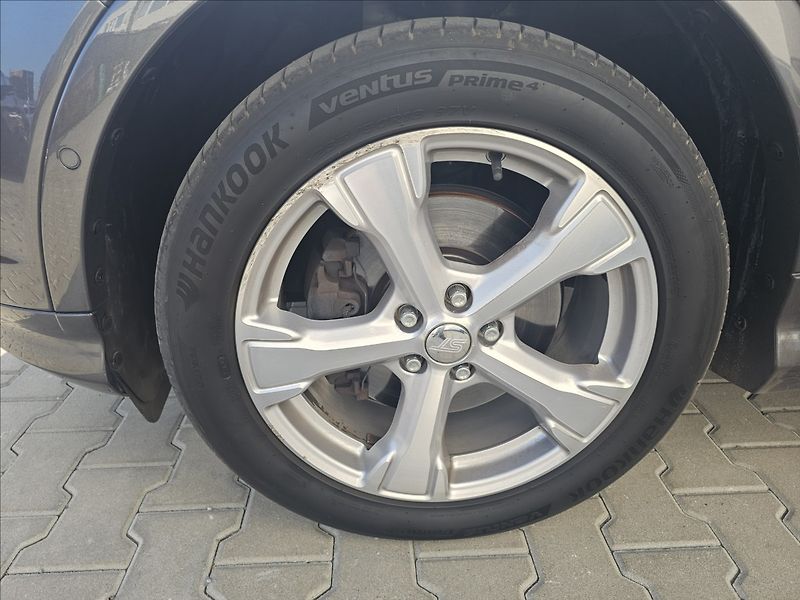 Ford Kuga 2,0 TDCi 110KW STLine KŮŽE NAV - fotka 38 z 44
