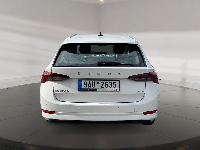 Škoda Octavia (2023) STYLE 1.5e-TEC 110kW DSG CZ - fotka 5 z 11