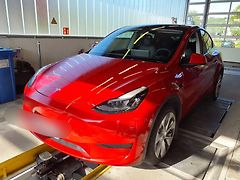 Tesla Model Y (2023) RWD, LFP baterie, Tažné - fotografie inzerátu