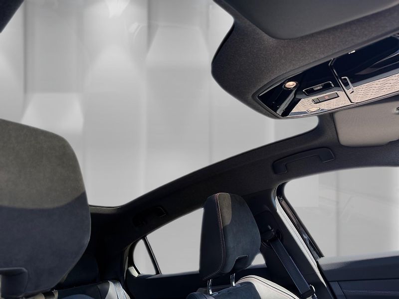 Renault Rafale atelier Alpine E-Tech 300 - fotka 23 z 25