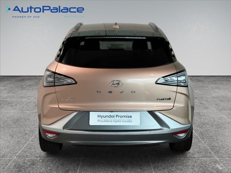 Hyundai Nexo 0,0 VODÍKOVÝ POHON - fotka 5 z 29