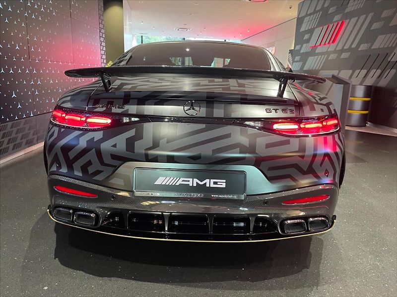 Mercedes-Benz AMG GT (2026) 4,0 Mercedes 63 4MATIC+ APX ED - fotka 6 z 23