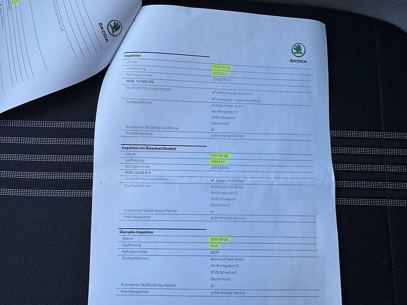 Škoda Fabia (2015) 1.2TSi Monte Carlo Panorama - fotka 32 z 49