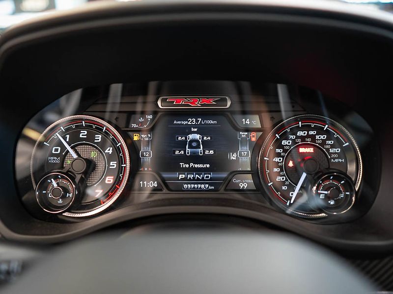 Dodge RAM (2022) 6.2 TRX Supercharged 702HP - fotka 24 z 43