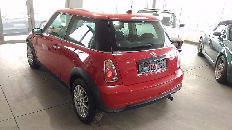 Mini One (2006) 1,6I,66KW,KLIMA,ALU,SERVISKA - fotka 4 z 19