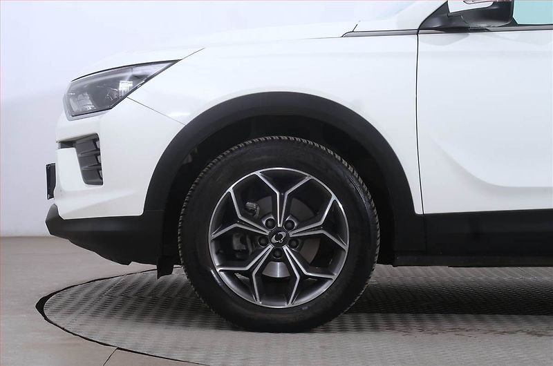 SsangYong Korando (2024) Premium 1.5 T-GDI - fotka 15 z 24