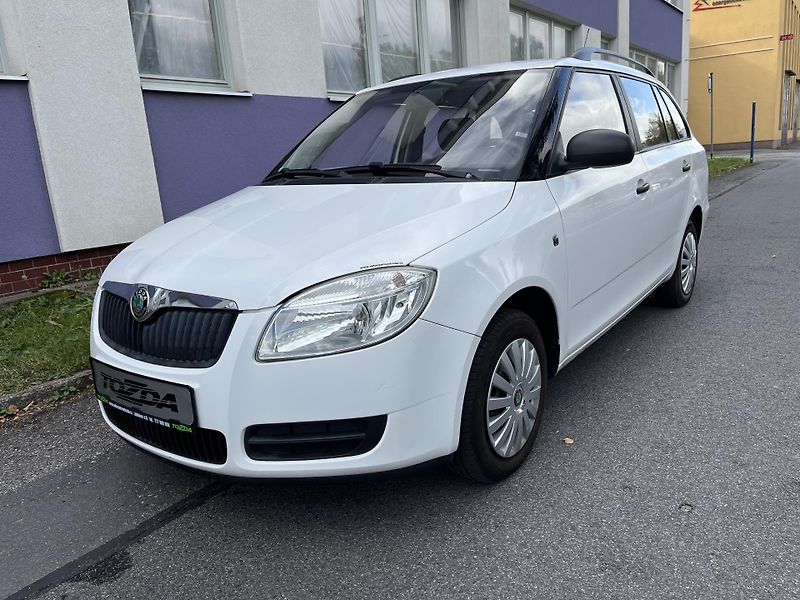 Škoda Fabia 1,2 HTP Combi Classic - fotka 1 z 26