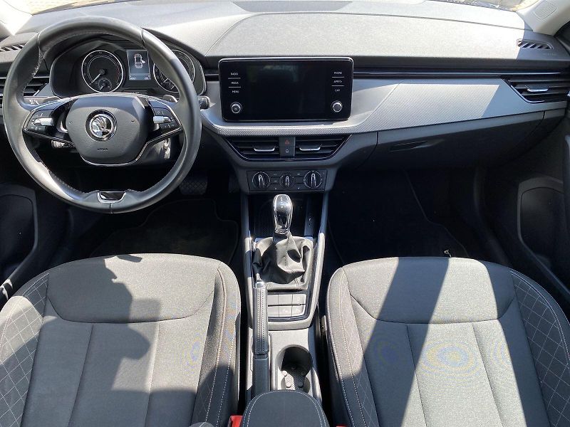 Škoda Scala (2022) 1.5 TSI DSG Ambition - fotka 5 z 30