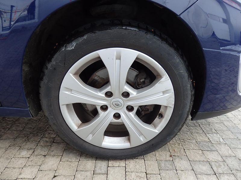 Renault Grand Scénic 1.4 TCE 96 kW DIGI. KLIMA - fotka 11 z 17