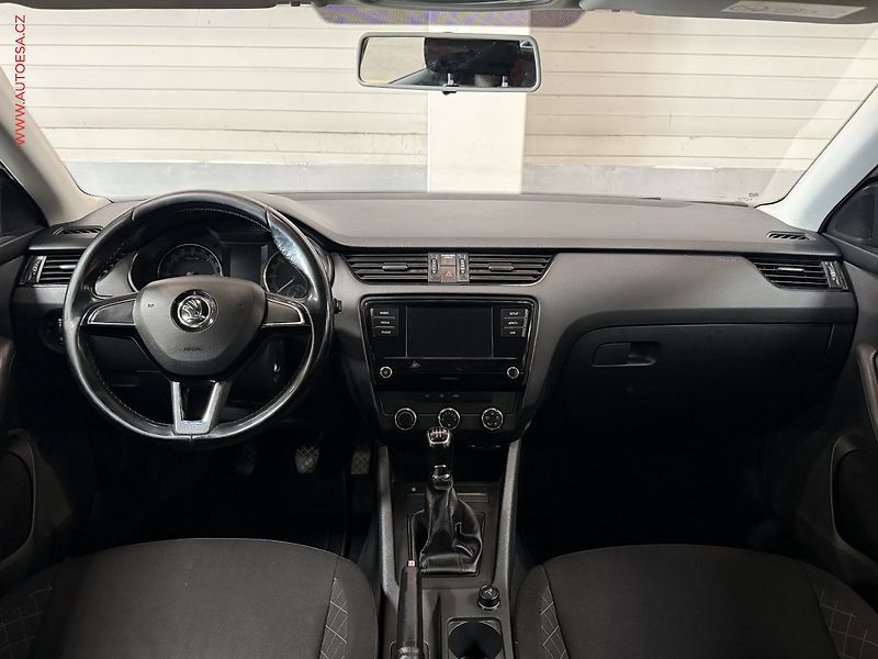 Škoda Octavia (2017) 1.6 TDi, ČR, Active - fotka 8 z 14