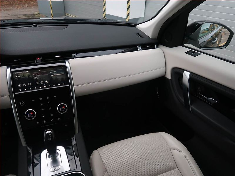 Land Rover Discovery Sport (2019) TD4 - fotka 8 z 23