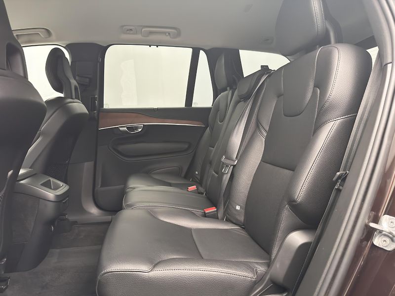 Volvo XC90 T6 AWD INSCRIPTION CZ 1.maj - fotka 6 z 47