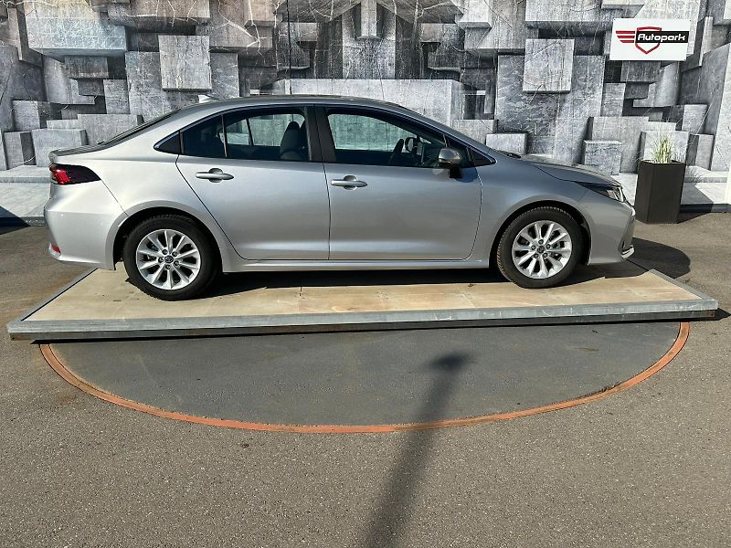 Toyota Corolla (2023) 1.5VVTi,92KW,VYHŘ.SEDADLA,TEMP - fotka 5 z 23